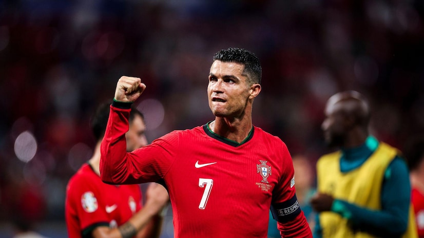 咪咕体育:米体:迈尼昂表现下滑,他与米兰的续约协议已被搁置.